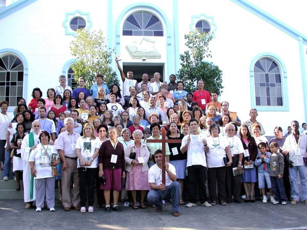 Lúcio13. Missionários da Missão Popular do Rio da Prata (2005)
